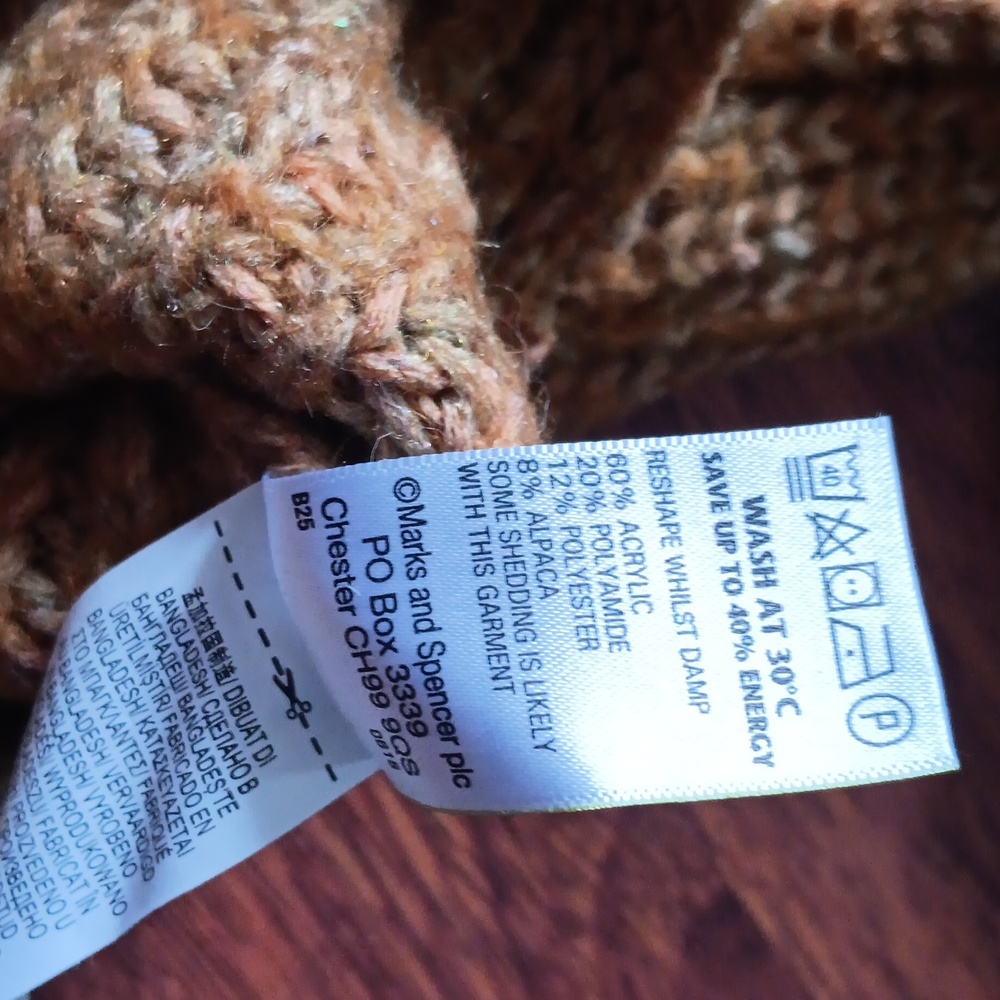 💟Cable‎ knit sweater - Picture 5 of 6